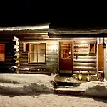 Nilimukka Log Near Center Vakantiehuis