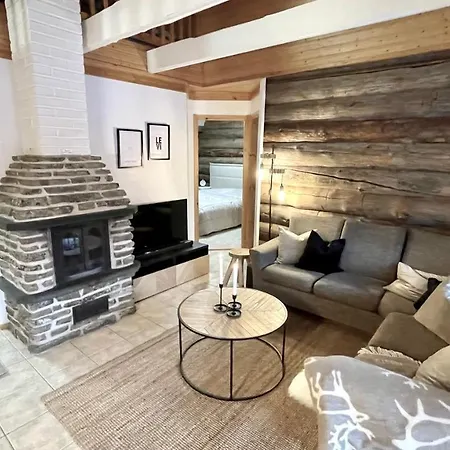 Ferienhaus Nilimukka Log Near Center Levi