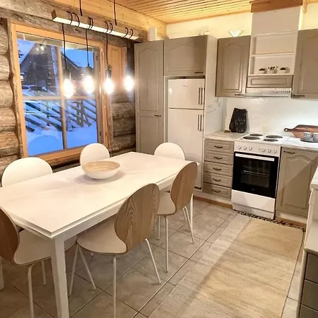 Casa vacanze Nilimukka Log Near Center *