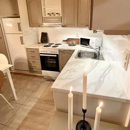 Nilimukka Log Near Center Ferienhaus *