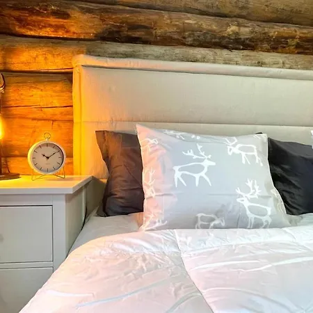 Nilimukka Log Near Center Casa vacanze Levi