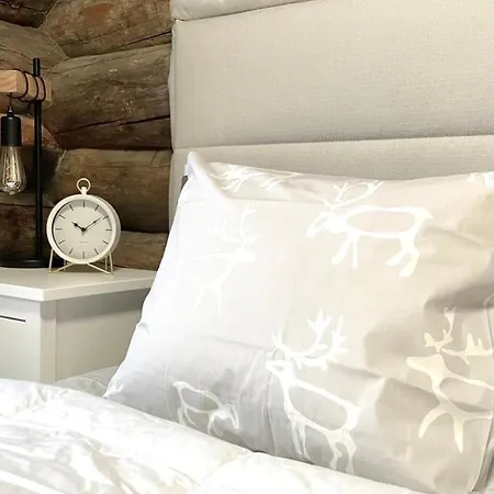 Ferienhaus Nilimukka Log Near Center Levi