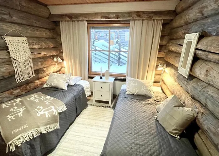 度假居 Nilimukka Log Near Center