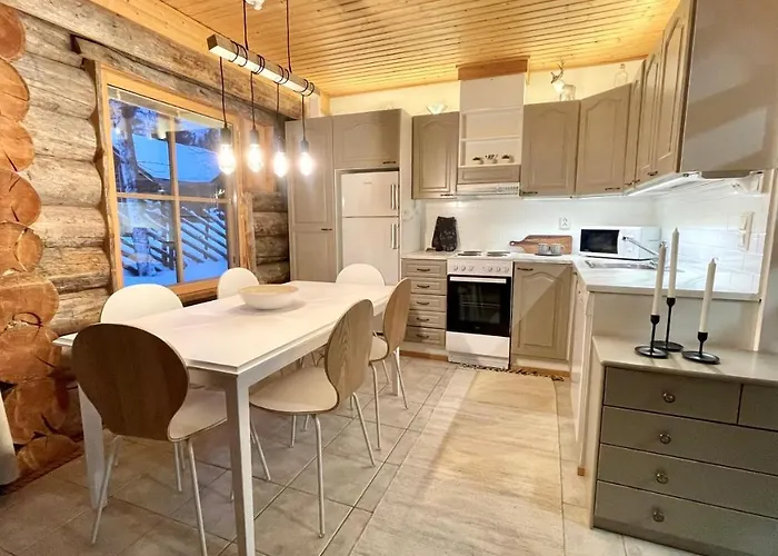 度假居 Nilimukka Log Near Center